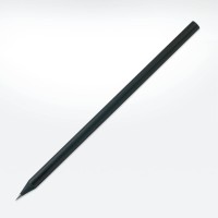 Czarny ołówek z drewna FSC bez gumki